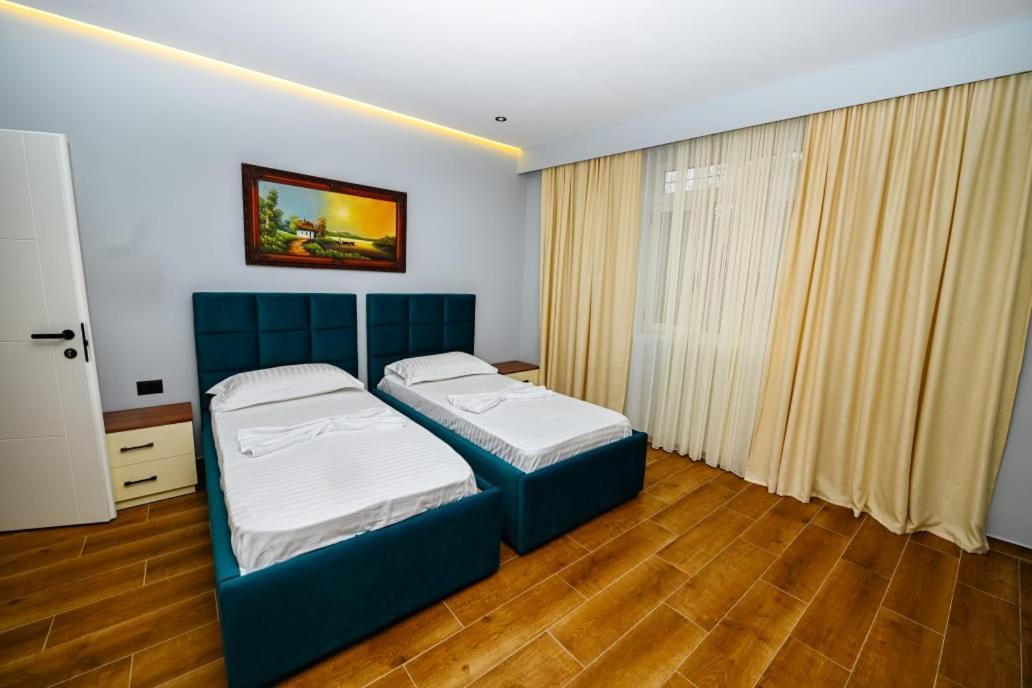 Mon Ami Boutique Hotel Shkodër Eksteriør bilde